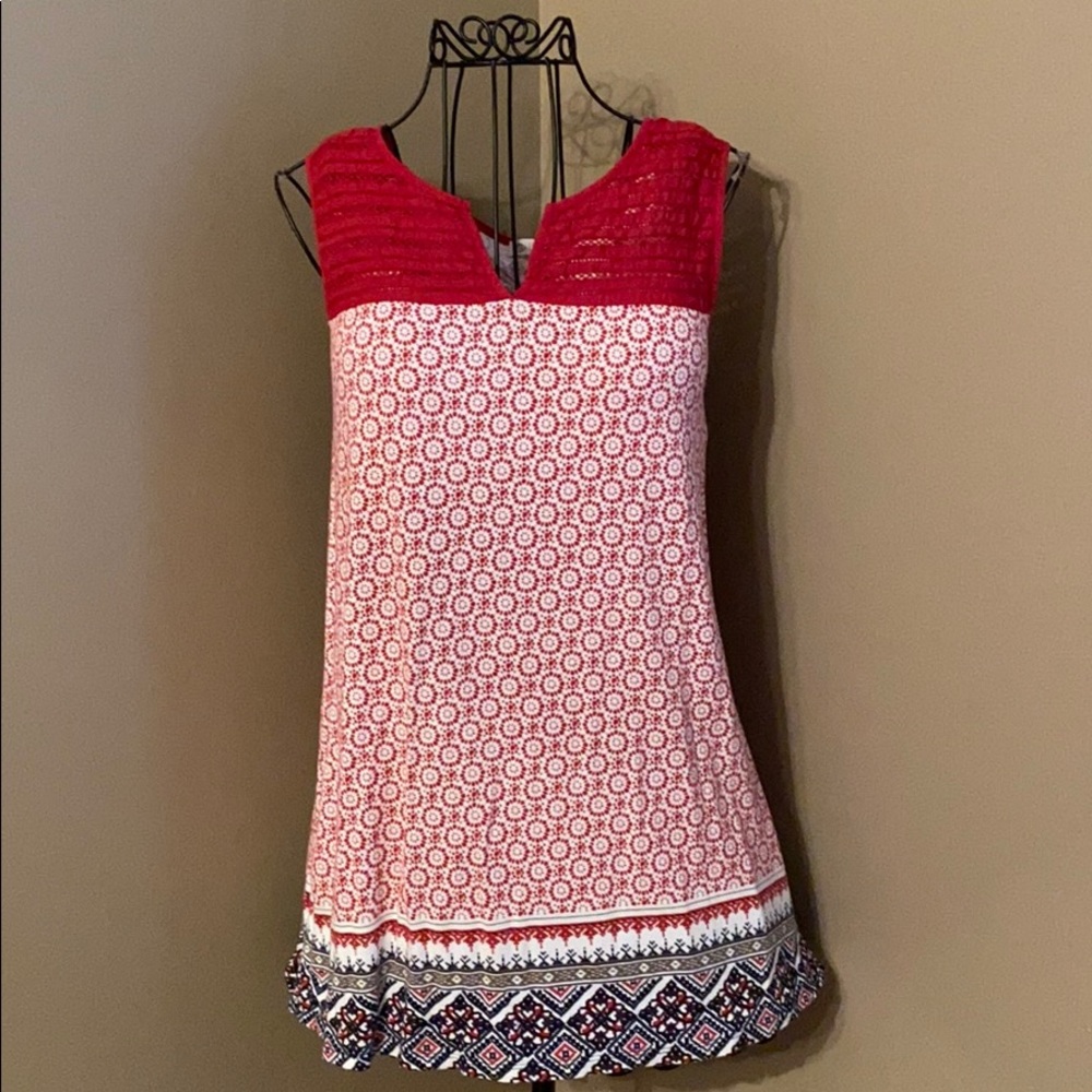 Red and White Patterned Sleeveless Top
